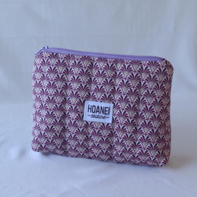 Pochette trapézoïdale à motifs violet
